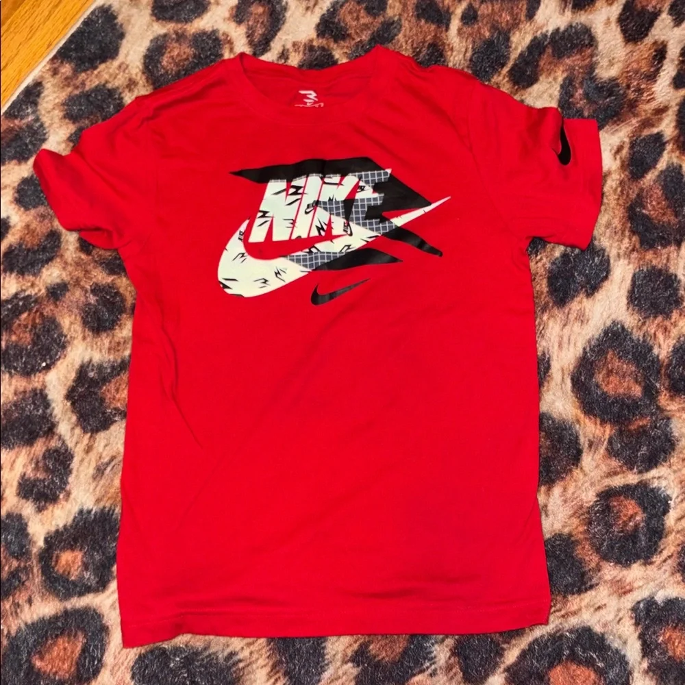 Nike Red Graphic Tee with Black Athletic Shorts - Picture 2 of 4